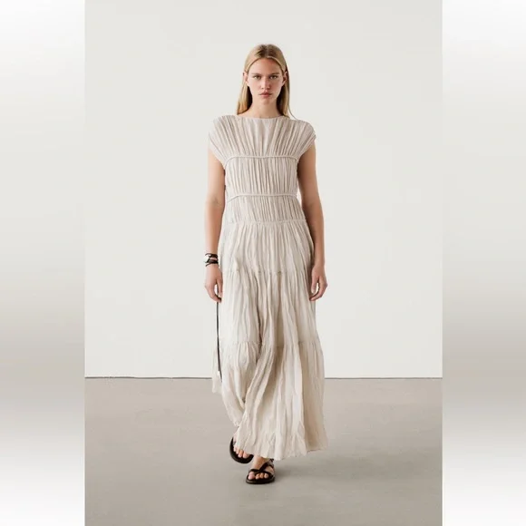 Massimo Dutti Cream Maxi Dress - Picture 1 of 4